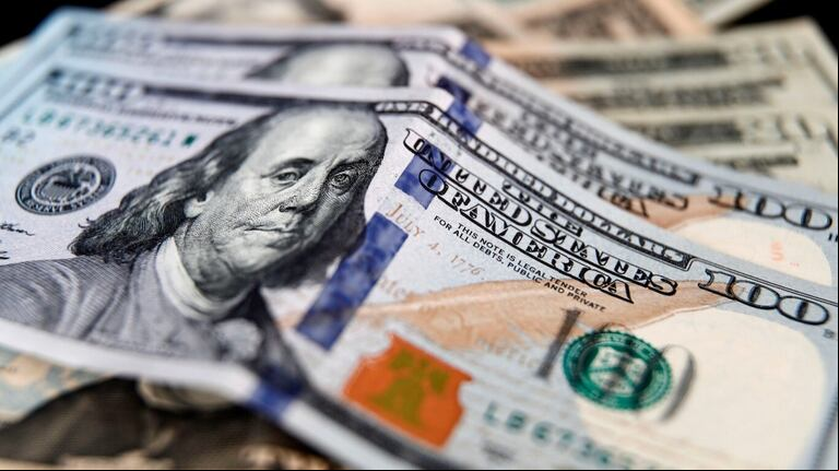 EN VIVO, las cotizaciones del dólar blue, el oficial y las otras variables para acceder a la divisa en la Argentina. (Foto: EFE/Sebastiao Moreira)