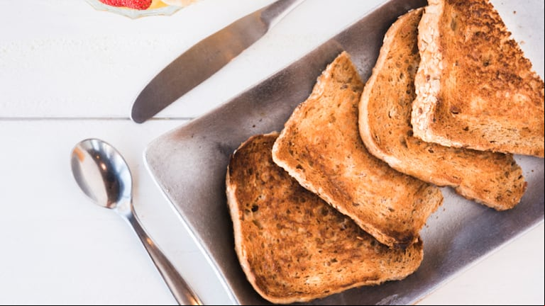 Es posible preparar pan en la sartén sin utilizar horno. (Foto: Freepik).