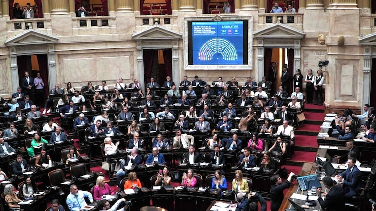 Escándalo por la cripto $Libra: la oposición busca arrinconar al Gobierno y Guillermo Francos tendrá que dar explicaciones en el Congreso. (Foto: NA/Claudio Fanchi)