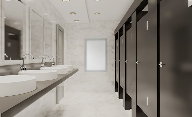 Este espacio entre la puerta y el piso tiene funciones que pocas personas conocen. (Foto: AdobeStock)