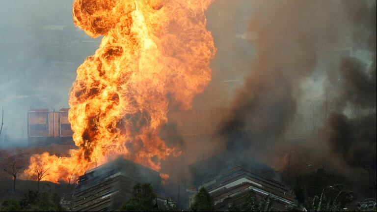Explosión y caos en Kuala Lumpur. (Foto: REUTERS).