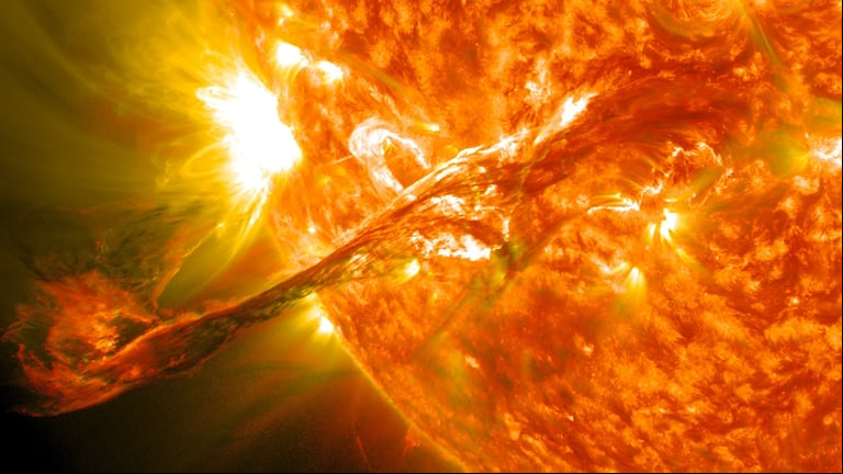 Eyección de masa coronal solar, el fenómeno que genera la tormenta solar. (Foto: DPA)