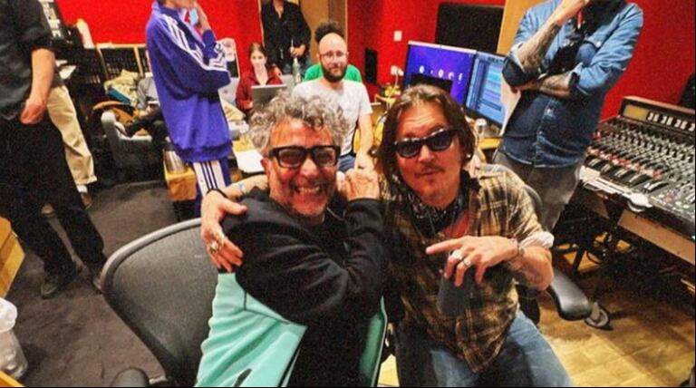 Fito Páez se sacó una foto con Jhonny Deep en Londres (Foto: Instagram / fitopaezmusica)