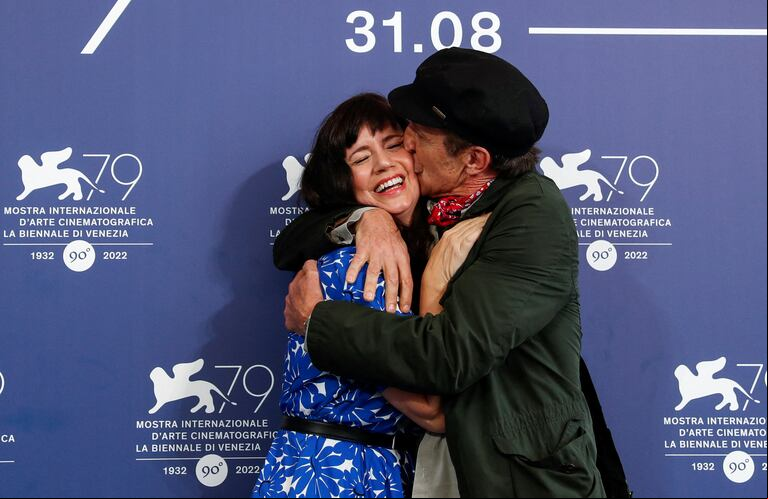 Griselda Siciliani junto a Daniel Gimenez Cacho (Foto: REUTERS/Yara Nardi).