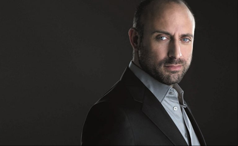 Halit Ergenç, en la piel de Onur Aksal en la novela "Las mil y una noches". (Foto: cadena turca Kanal D)