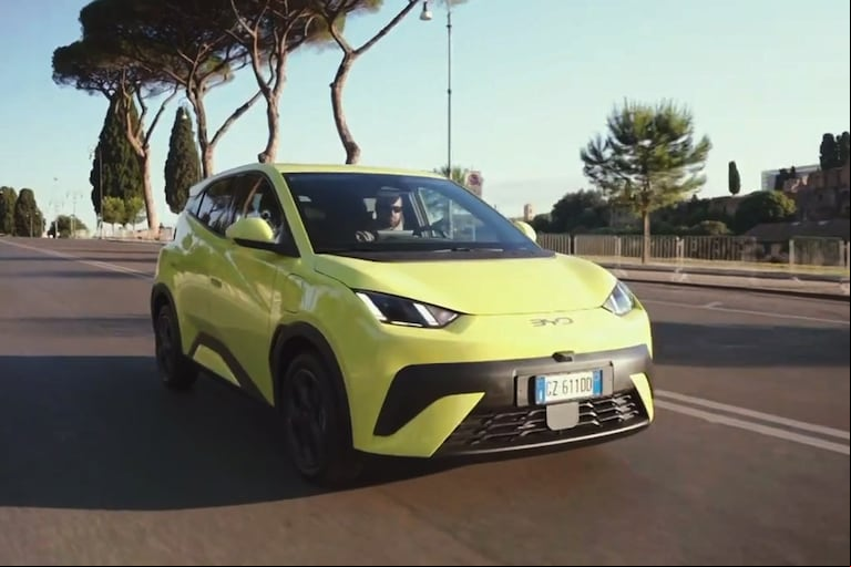 Este domingo en TN Autos: un auto eléctrico de BYD para Argentina y la producción de la Fiat Titano