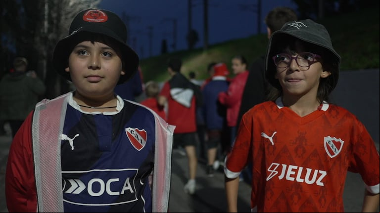 La historia viral de Maxi: su papá murió, por una amiguita cambió de equipo y recuperó la pasión por el fútbol