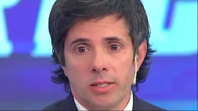 Agredieron a Robertito Funes en un vivo tras viralizarse el video de su discusión con dos “limpia vidrios” 