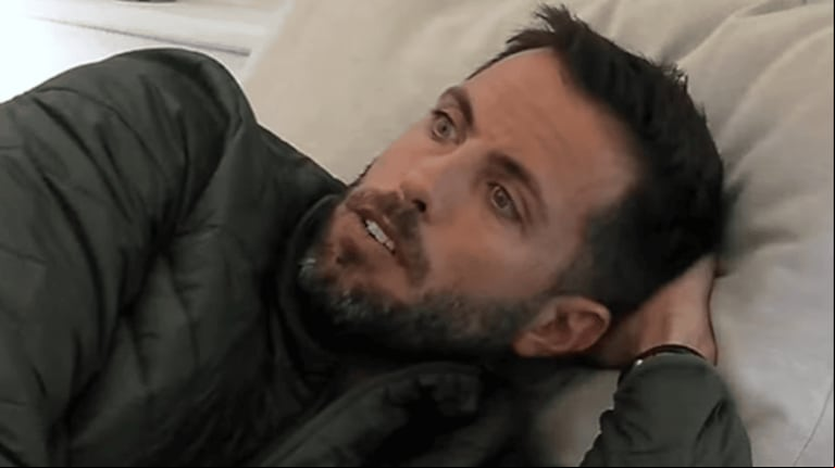 Captaron a Bati de “Gran Hermano” cometiendo una falta grave y se cree que lo expulsarán en las próximas horas 