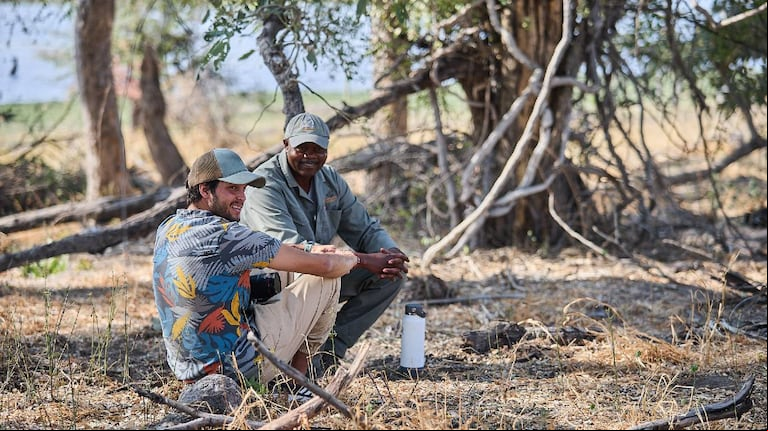 Doce países, una cámara y un puñado de historias: el viaje de un documentalista argentino por África