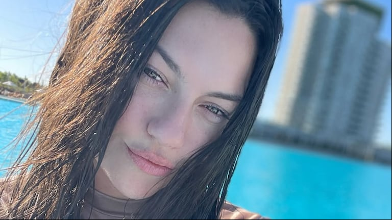 Sofía Jujuy Jiménez se bañó en el Río Ganges: el video que generó polémica en redes sociales