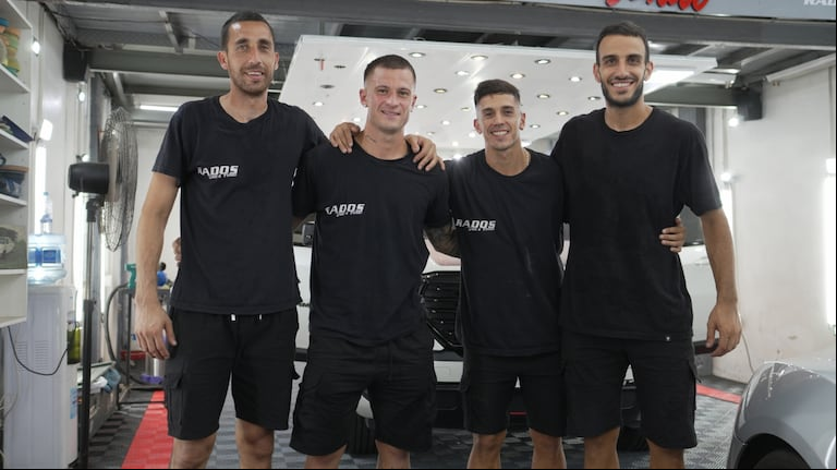 Son futbolistas del Ascenso, una tragedia familiar los unió y ahora trabajan juntos en un taller mecánico
