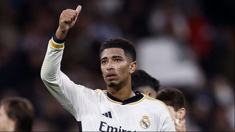 Real Madrid jugaba con 0 grados y Bellingham tuvo un tierno gesto con un alcanzapelotas que temblaba de frío