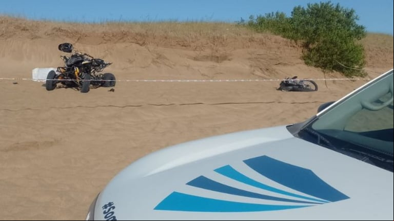Tragedia en Villa Gesell: un motociclista murió tras chocar contra un cuatriciclo