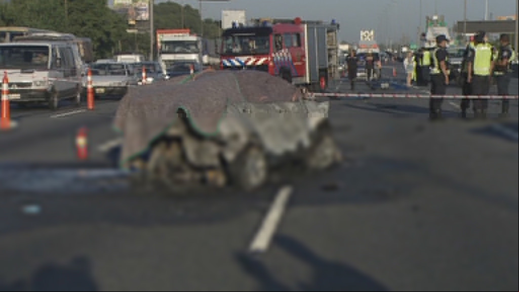 Chocaron 4 autos en cadena en la Panamericana: un muerto