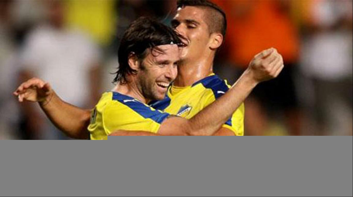 ¡No pierde la costumbre! En el día de su cumpleaños Cavenaghi hizo otro gol