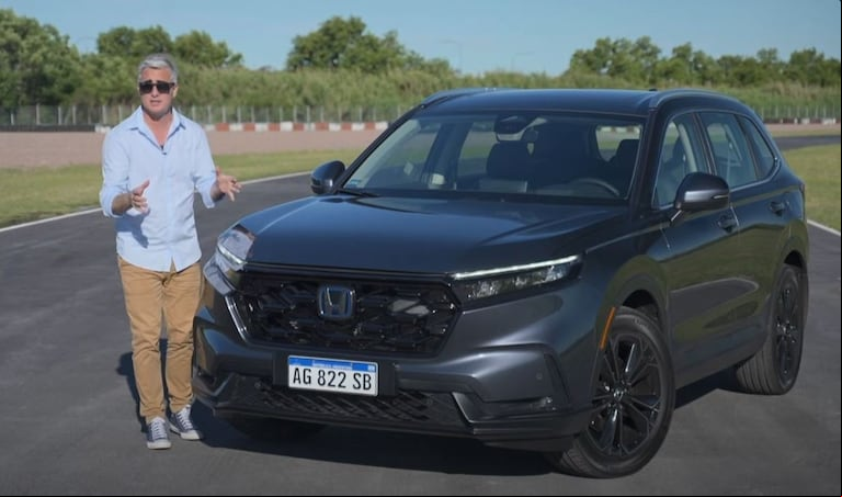 Matías Antico manejó la nueva Honda CR-V híbrida: el video de la prueba