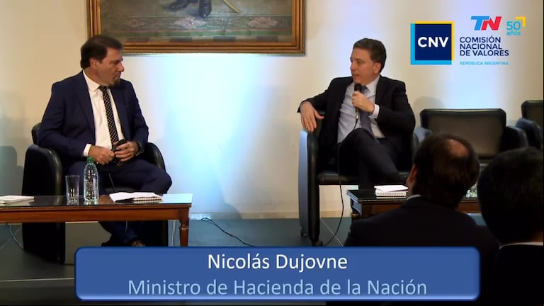 Nicolás Dujovne: "Nunca se hizo un ajuste de esta magnitud en la Argentina sin que caiga el Gobierno" 