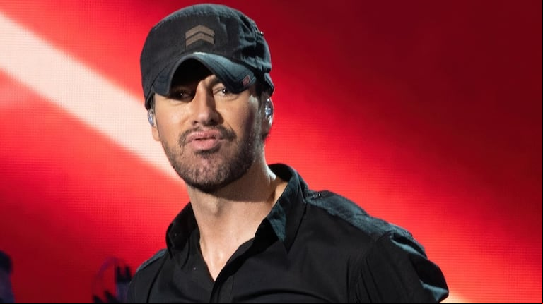 Enrique Iglesias publicó el primer adelanto del último disco de su carrera