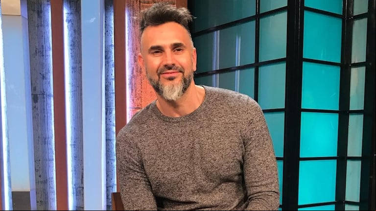 Leo Montero se disculpó por la pregunta sobre el femicidio de Lola Chomnalez en su programa: “Fue 100% desatinado”