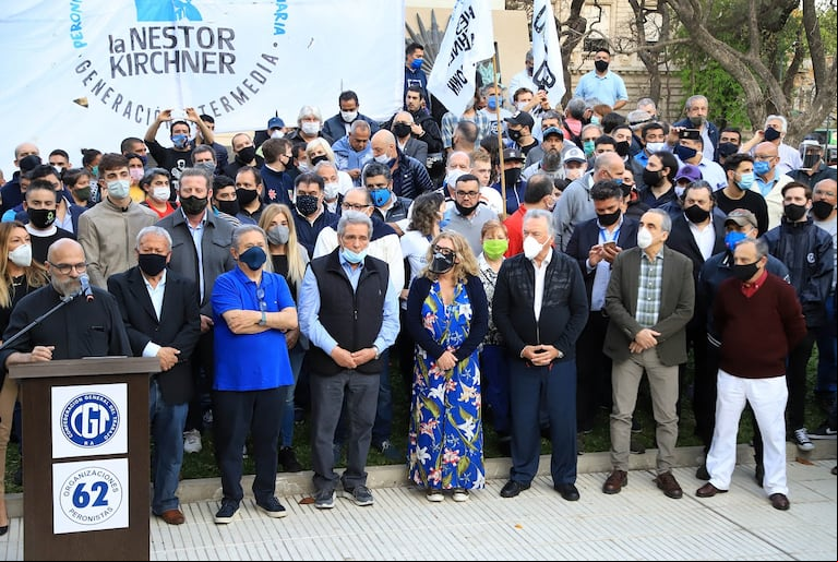 Con advertencias al Gobierno, el peronismo disidente montó su propio acto por el Día de la Lealtad 