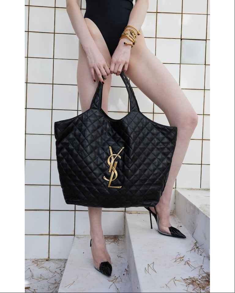 Icare Maxi Shopping Bag: la nueva cartera YSL de 4.400 dólares que tiene Wanda Nara. (Foto: Instagram/@ysl)