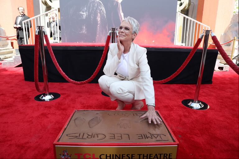 Jamie Lee Curtis fue aclamada por su papel como villana en "Todo a la vez en todas partes" (Foto: REUTERS/Mario Anzuoni).