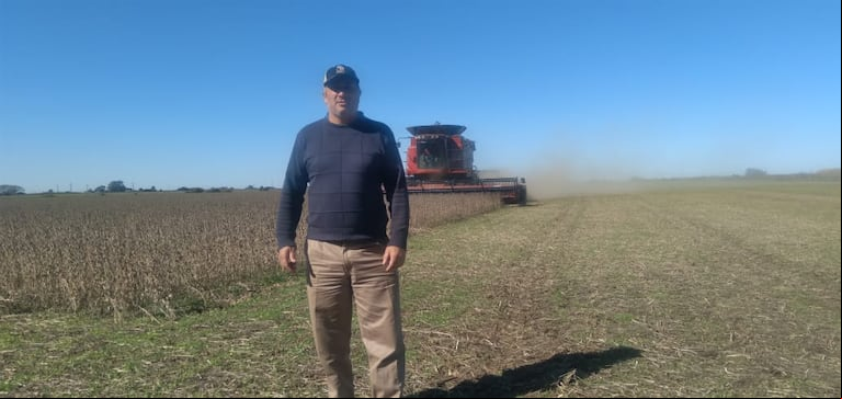 Javier Lazzari, productor agropecuario en la localidad de Conesa, partido de San Nicolás, provincia de Buenos Aires. (Foto: J. Lazzari).