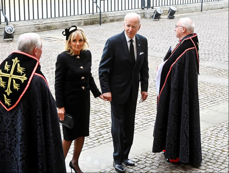 Joe y Jill Biden también dijeron presente. (Foto: Geoff Pugh/Pool via AP)