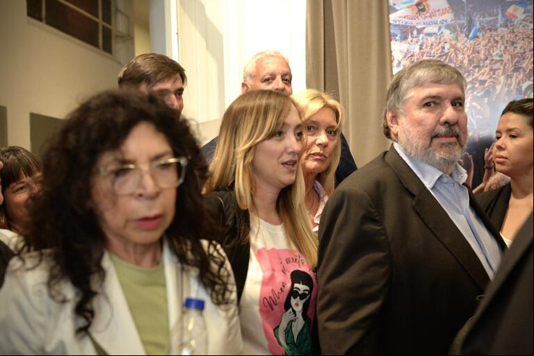 José Mayans, presidente del bloque de UxP, asegura tener los votos para rechazar los pliegos de los candidatos a la Corte. (Foto: Bloque de senadores de UxP).