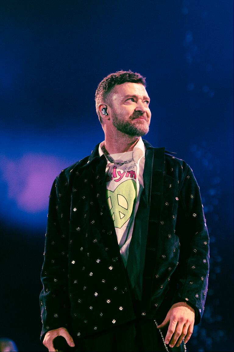 Justin Timberlake deslumbró con su energía y coreografías en uno de los escenarios principales del festival. (Foto: Juli García - @juligarciafotografia)