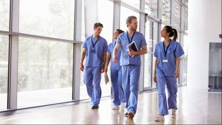 La comunicación cumple un rol clave en la promoción de la salud. (Foto: Adobe Stock)