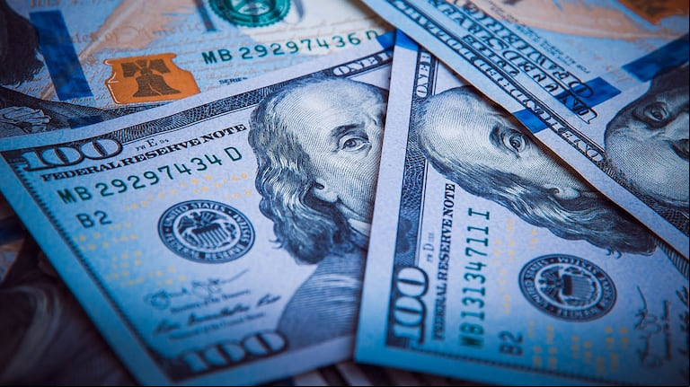 La cotización del dólar blue de este lunes 23 de octubre en Buenos Aires. (Foto: Adobe Stock)