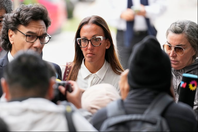 La defensa de Cosachov pretende que el juicio siga. (Foto: AP /Natacha Pisarenko)