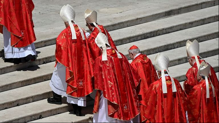 La dura sanción que puede recibir el personal del Vaticano en medio del cónclave. (Foto: EFE)