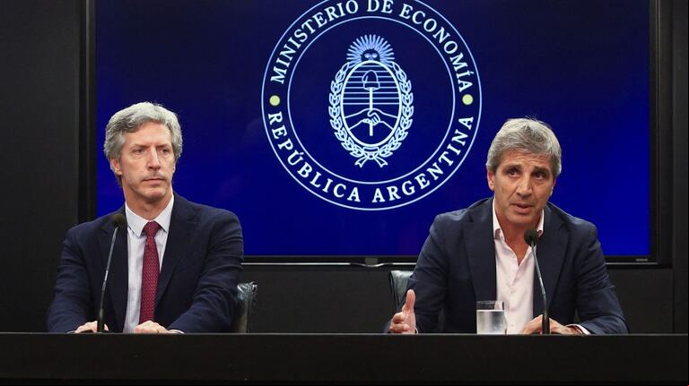 La estrategia de inversión favorita de 2024 dejó ganancias mayores al 40% en dólares para los plazos fijos  (Foto: Reuters)