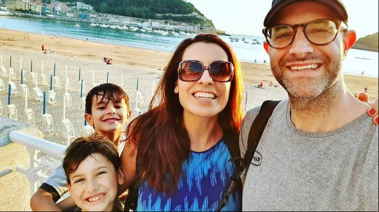 La familia que fue encontrada muerta en Villa Crespo. (Foto: Instagram / @fernandaleguizamón).