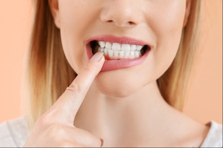 La higiene y la salud dental pueden ayudar a no agravar una eventual infección de COVID-19 (Foto: Adobe Stock).