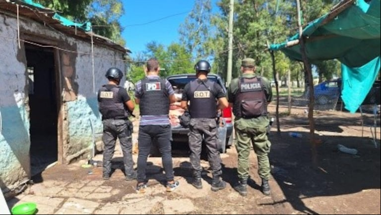 La investigación, liderada por la PDI de Rafaela, vinculó el lugar con delitos de microtráfico y abigeato en la región. (Foto: PDI)
