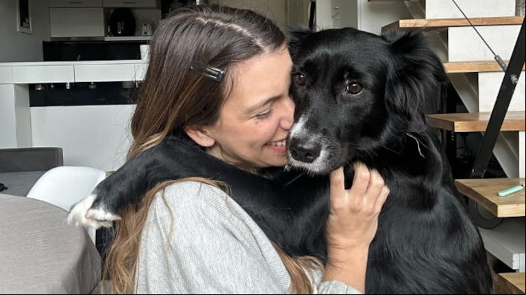 La joven de 28 años vive junto a su perra Olivia (Foto: Instagram @mili.nopili).