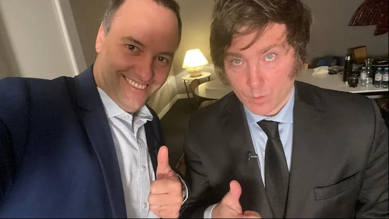 La jugada de Milei para poner a Adorni de candidato, la preocupación por el dólar y la crisis del PRO. (Foto: X/@manueladorni)