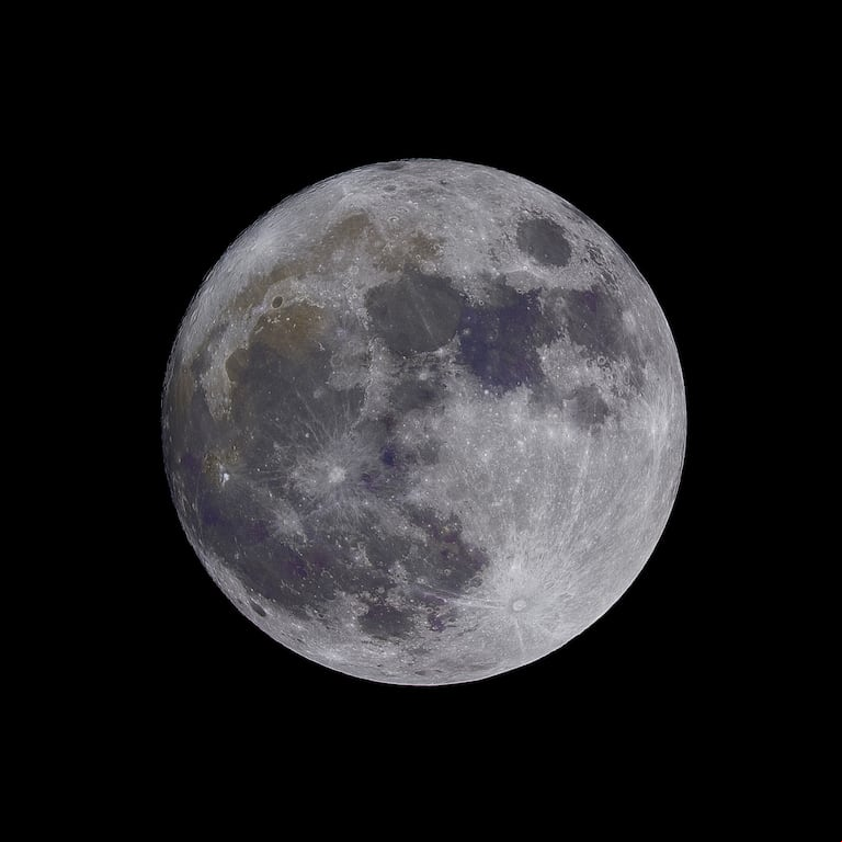 La "Luna de Fresa" no se torna en un color rojizo. La de junio será la más alta en el cielo en casi 20 años en el hemisferio sur. (Foto: Freepik).