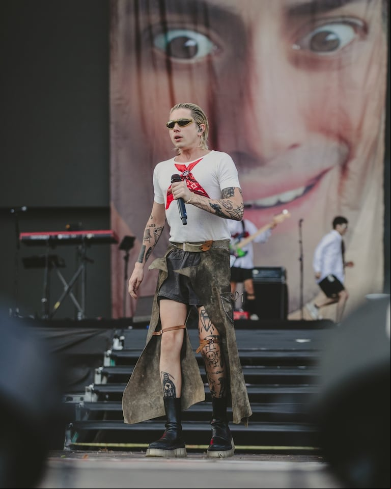 La original apuesta de Paco Amoroso. (Foto: Prensa Cosquín Rock)