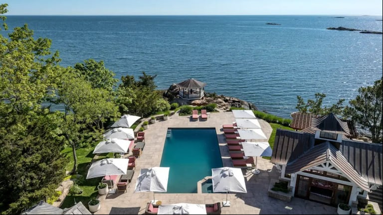 La pileta de agua salada. (Foto: Sotheby's International Realty)
