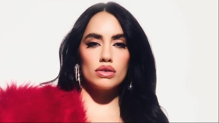 Lali Espósito brilló con apuestas de moda de Pucheta Paz. (Foto: @santiagoalbanell)