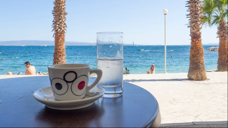 Las dos bebidas son muy comunes. (Foto AdobeStock)
