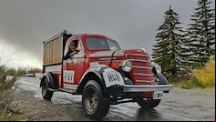 Los autos antiguos que le hacen frente al frío y la nieve en la carrera del fin del mundo.. (Foto: gentileza Rally Locos De La Patagonia)