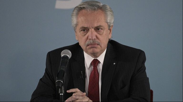 Los cambios en el Gabinete, tras la designación de Sergio Massa como ministro de Economía, Producción y Agricultura. (Foto: AFP - Juan Mabromata).