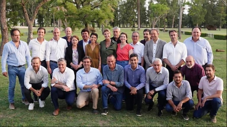 Los intendentes salen a responderle a Caputo y escala el conflicto por la suba de las tasas municipales. (Foto: Liga de intendentes)