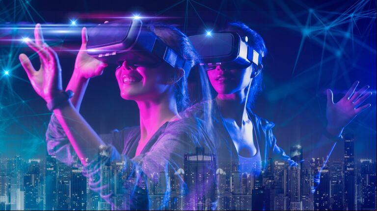 Los metaversos son entornos de realidad virtual que intentan replicar la vida real. (Foto: Adobe Stock)